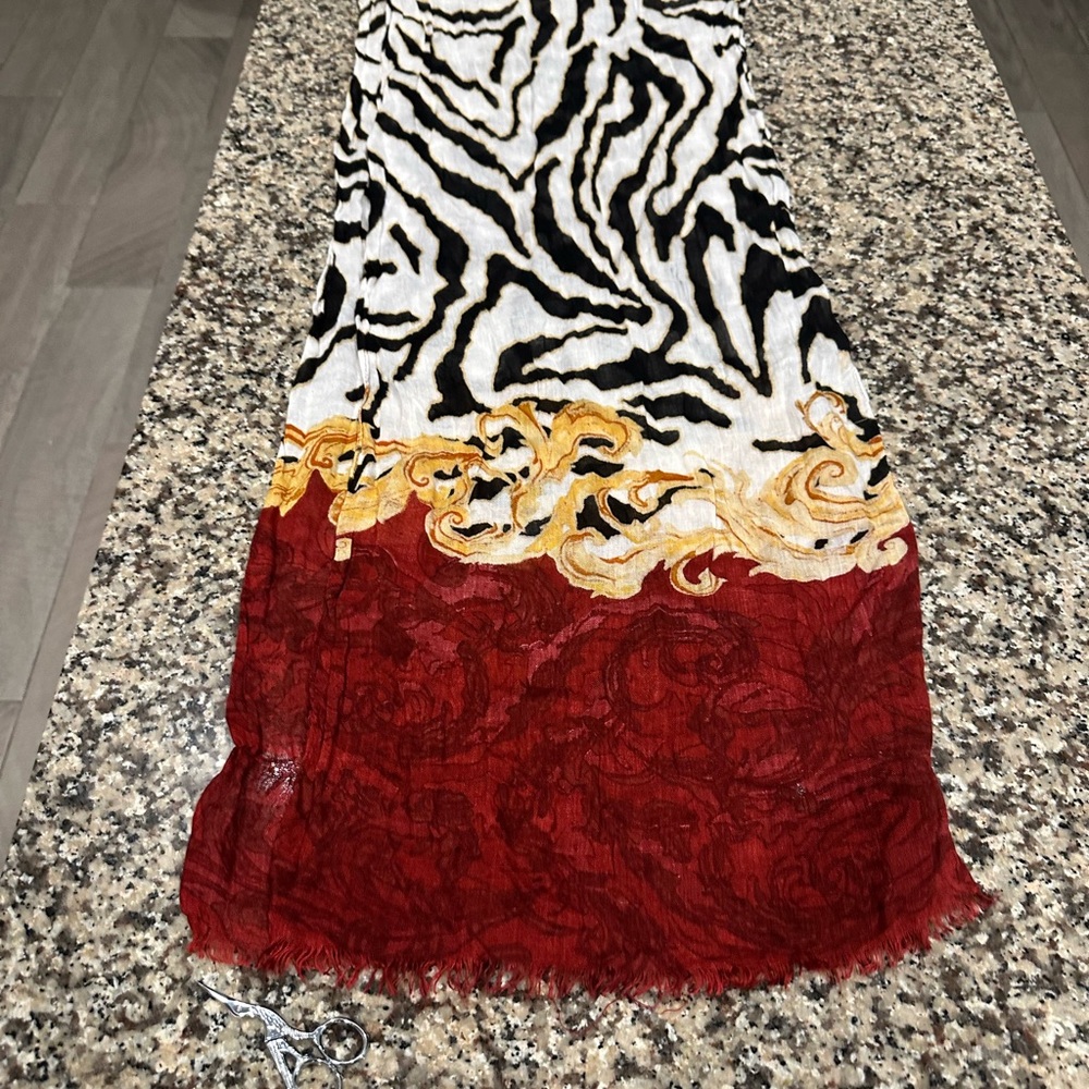 Black and White Embellished Maxi Wrap for Cocktail